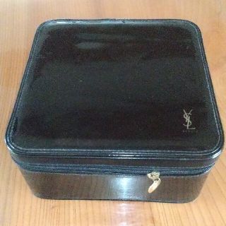 イヴサンローランボーテ(Yves Saint Laurent Beaute)のイヴ・サンローラン バニティバッグ(ポーチ)