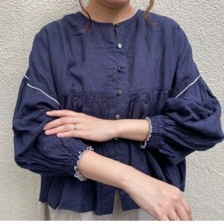 nest Robe   ネストローブ kanokahoさん別注マイパフィブラウスの