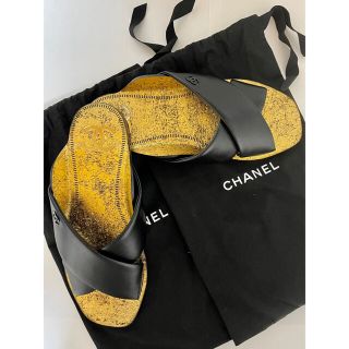 シャネル(CHANEL)のお値下げしましたCHANEL★新品！直営店購入品♡ラムスキンフラットサンダル(サンダル)