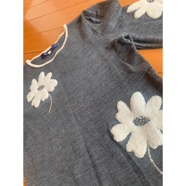 M'S GRACY(エムズグレイシー)の美品　  エムズグレイシーらしい　花柄  ニット　トップス　セーター　毛100% レディースのトップス(ニット/セーター)の商品写真