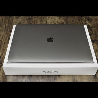 マック(Mac (Apple))のMacBoo pro 16インチ　最高スペック　2019 超美品(ノートPC)