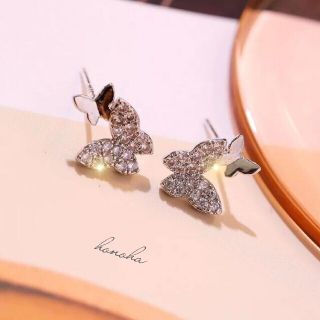 ヨンドシー(4℃)のmicro pave butterflies pierce ◯s925 post(ピアス)