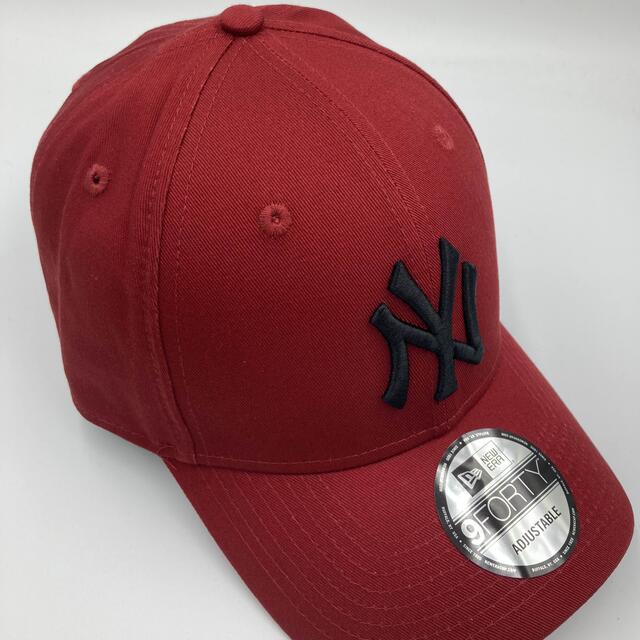 NEW ERA(ニューエラー)のニューエラ キャップ NY ヤンキース 赤 レッド RED ロゴ 黒 ブラック メンズの帽子(キャップ)の商品写真