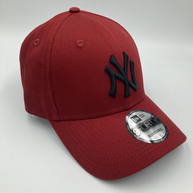 NEW ERA(ニューエラー)のニューエラ キャップ NY ヤンキース 赤 レッド RED ロゴ 黒 ブラック メンズの帽子(キャップ)の商品写真