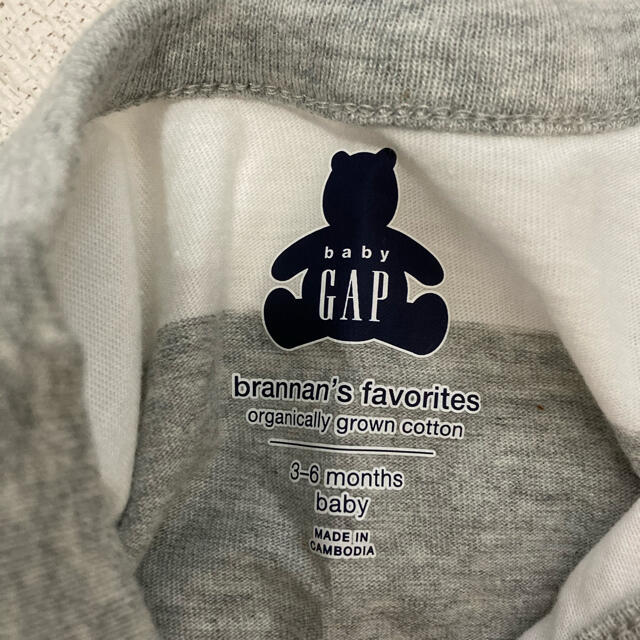 GAP(ギャップ)の新品　GAP ベビー服 キッズ/ベビー/マタニティのベビー服(~85cm)(ロンパース)の商品写真