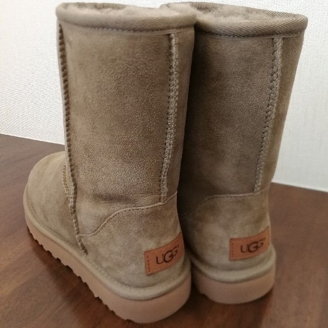 マルチボーダーシリーズ 未使用 UGG レディースブーツ 25cm