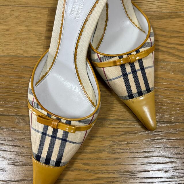 BURBERRY BLUE LABEL(バーバリーブルーレーベル)のミュール　BURBERRY BLUE LABEL レディースの靴/シューズ(ミュール)の商品写真