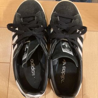 アディダス(adidas)のadidas スニーカー(スニーカー)