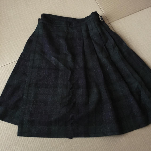 JaneMarple(ジェーンマープル)のジェーンマープル ドンルサロン 巻きスカート レディースのスカート(ひざ丈スカート)の商品写真