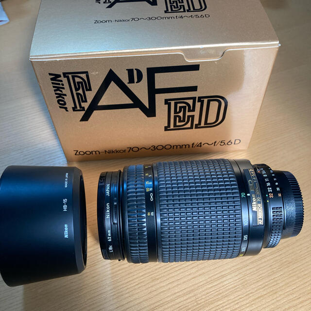 ニコン　ズームレンズ　70-300mm