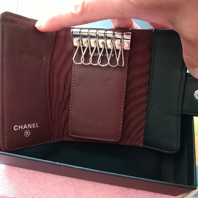 CHANEL(シャネル)のシャネル キーケース  美品  ゅゆ様専用です! レディースのファッション小物(キーケース)の商品写真