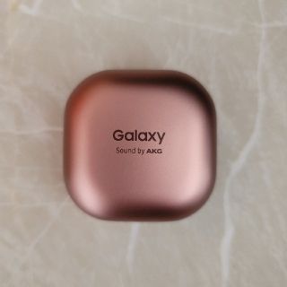 ギャラクシー(Galaxy)のGalaxy Buds Live ブロンズ　Samsung　ワイヤレスイヤホン(ヘッドフォン/イヤフォン)