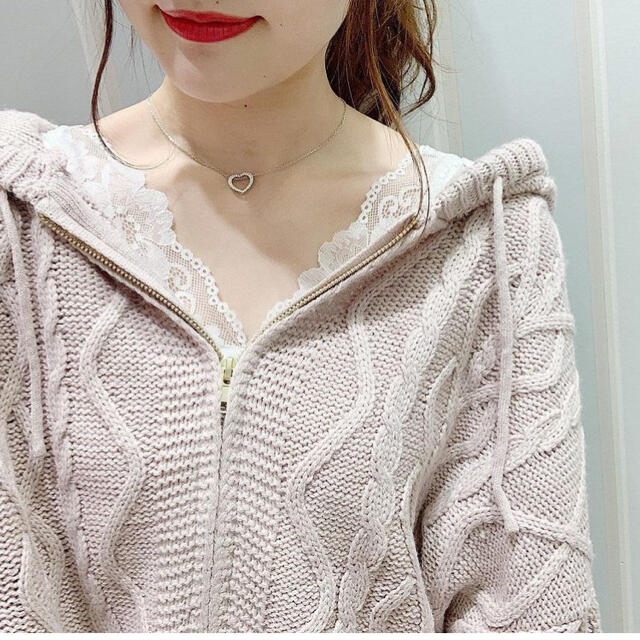 evelyn - evelyn ケーブルニットパーカーの通販 by A's shop evelyn - evelyn ケーブルニットパーカーの通販 by A's shop