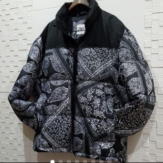 ZARA - 【入手困難!美品!】ZARA ダウンジャケット バンダナ柄