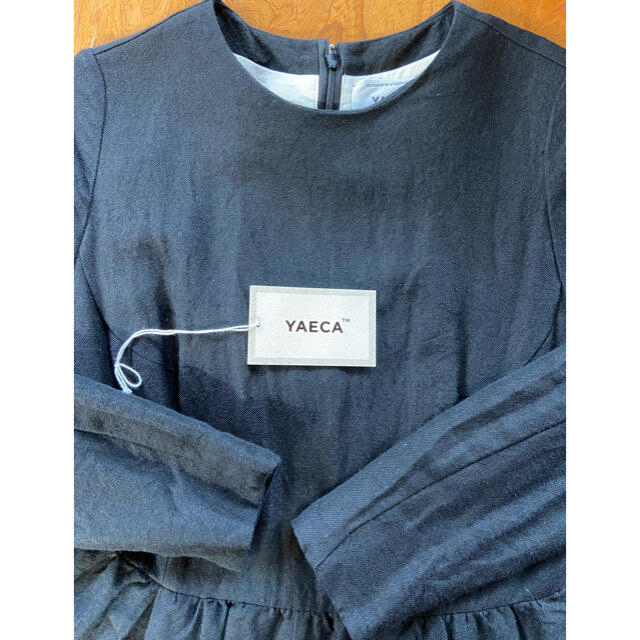 YAECA(ヤエカ)のYAECA WRITE98752タックドレス 黒 Ssize レディースのワンピース(ロングワンピース/マキシワンピース)の商品写真