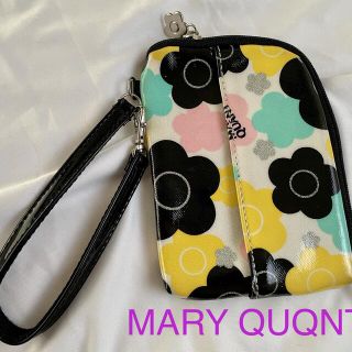 マリークワント(MARY QUANT)のマリークワント 多機能 ティッシュポーチ(ポーチ)