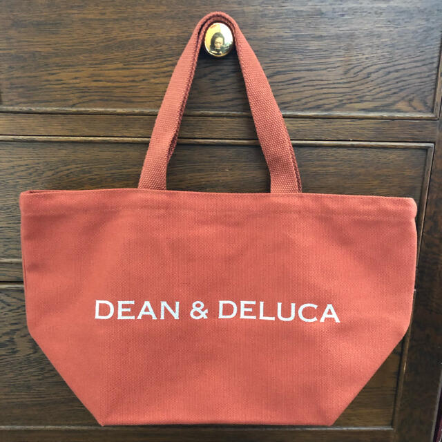 DEAN & DELUCA(ディーンアンドデルーカ)のDEAN＆DELUCA チャリティートートバッグ レディースのバッグ(トートバッグ)の商品写真