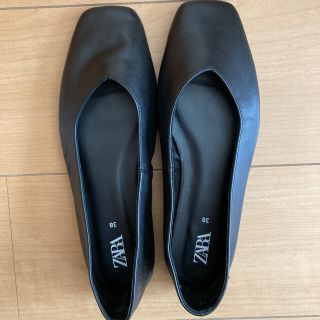 ザラ(ZARA)のZARA レザーフラットシューズ(バレエシューズ)