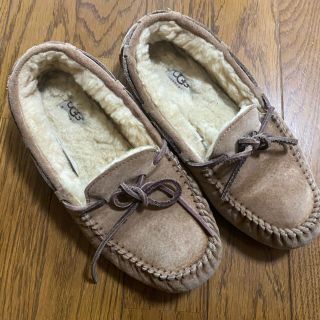 アグ(UGG)のUGG モカシン ベージュ(スリッポン/モカシン)