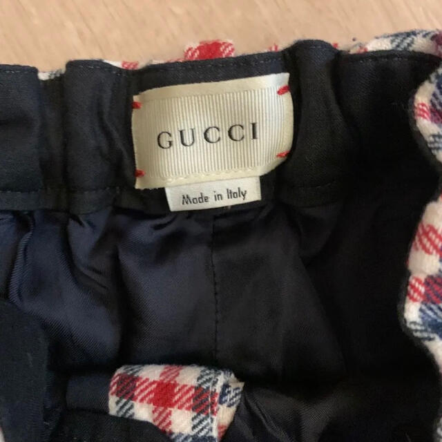 Gucci(グッチ)の11/30迄の出品　グッチベビー　スラックス　チェックパンツ　ギンガムチェック キッズ/ベビー/マタニティのベビー服(~85cm)(パンツ)の商品写真