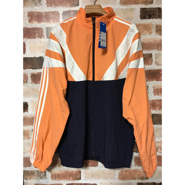 新品アディダスオリジナルスadidas ナイロンジャケット