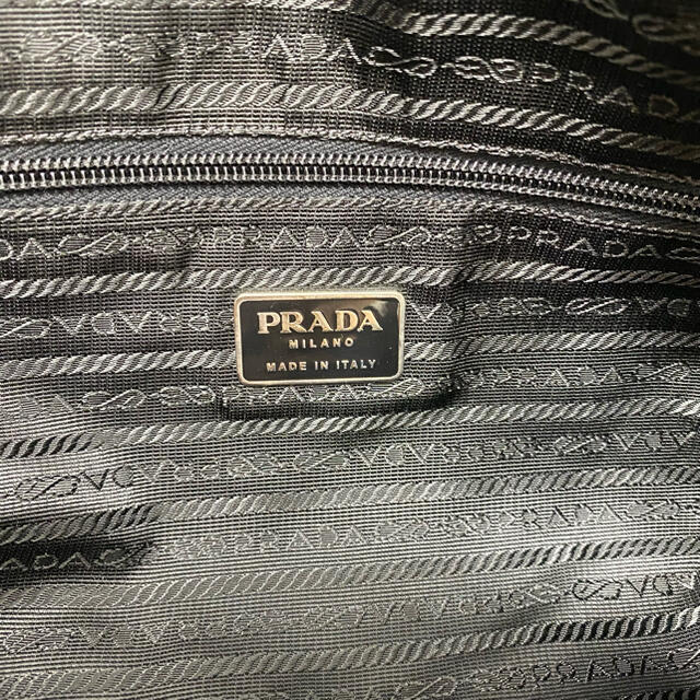 PRADA(プラダ)のチャームさん用 レディースのバッグ(ハンドバッグ)の商品写真