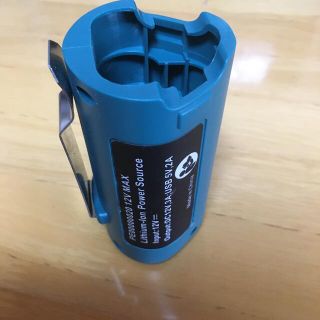 マキタ(Makita)のマキタ　10.8v(バッテリー/充電器)