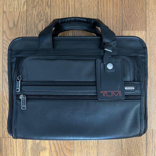 Tumi Leather Slim Briefcase ビジネスバッグ - ビジネスバッグ