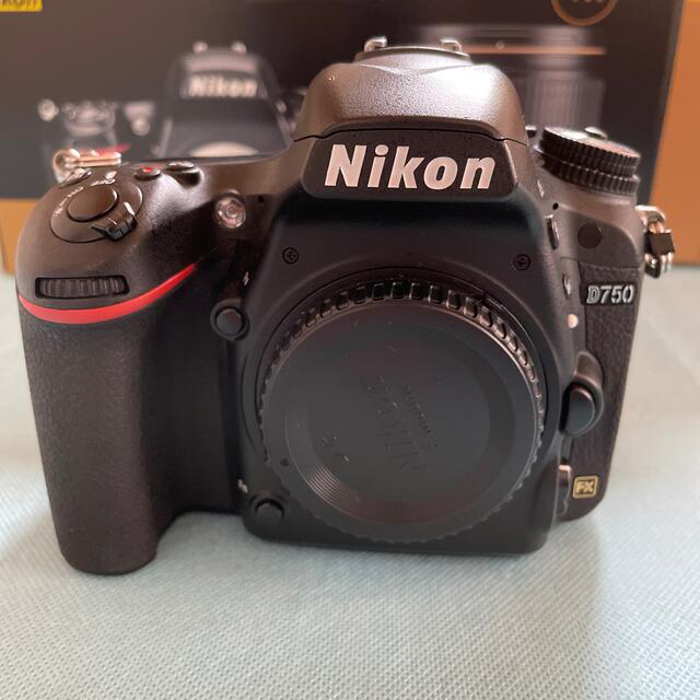 Nikon D750 50mmf1.8レンズ