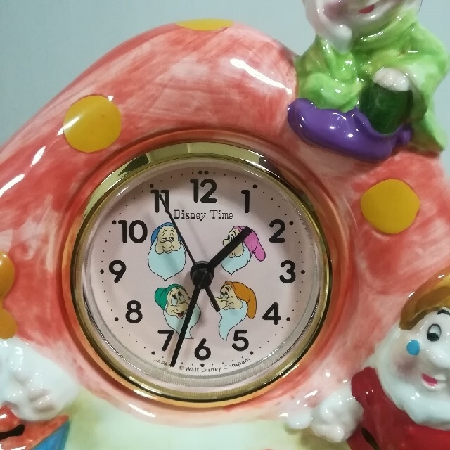 使用なし長期保存品白雪姫　7人の小人 ディズニー　目覚まし時計　アラーム　赤　卓上　時計