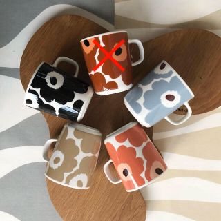 217様専用 新品 4個 marimekko ウニッコ マグカップ(食器)