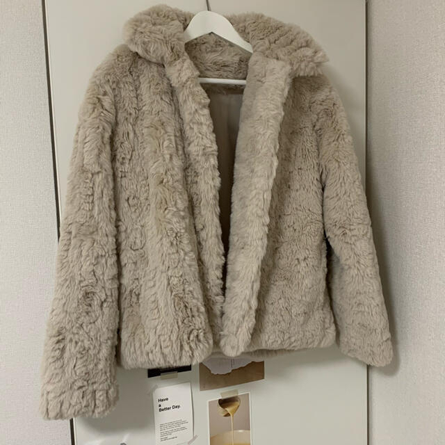dholic(ディーホリック)の韓国通販 CHERRYKOKO ファーコート レディースのジャケット/アウター(毛皮/ファーコート)の商品写真
