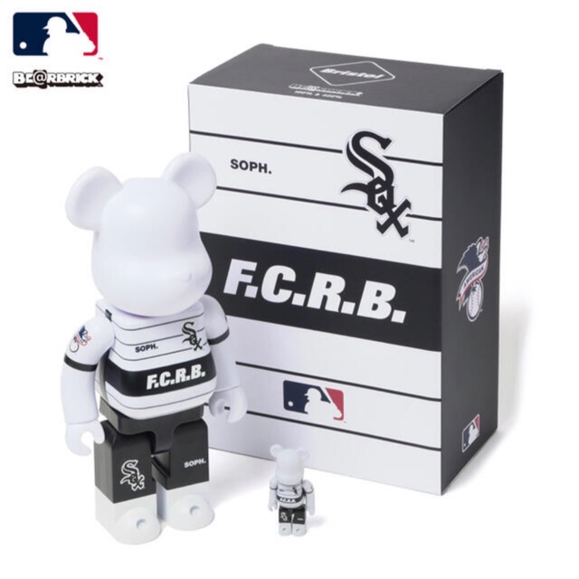 MEDICOM TOY(メディコムトイ)のBE@RBRICK FCRB MLB 100%&400%  2体 エンタメ/ホビーのフィギュア(その他)の商品写真