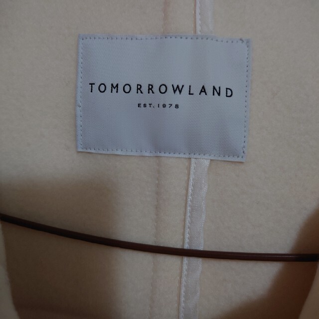 TOMORROWLAND(トゥモローランド)のトゥモローランド　ダッフルコート レディースのジャケット/アウター(ダッフルコート)の商品写真