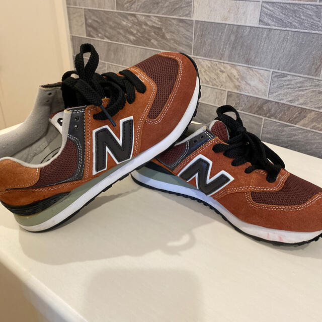 New Balance(ニューバランス)のあこ様　NEWバランス　スニーカーレディース22.5㎝ レディースの靴/シューズ(スニーカー)の商品写真