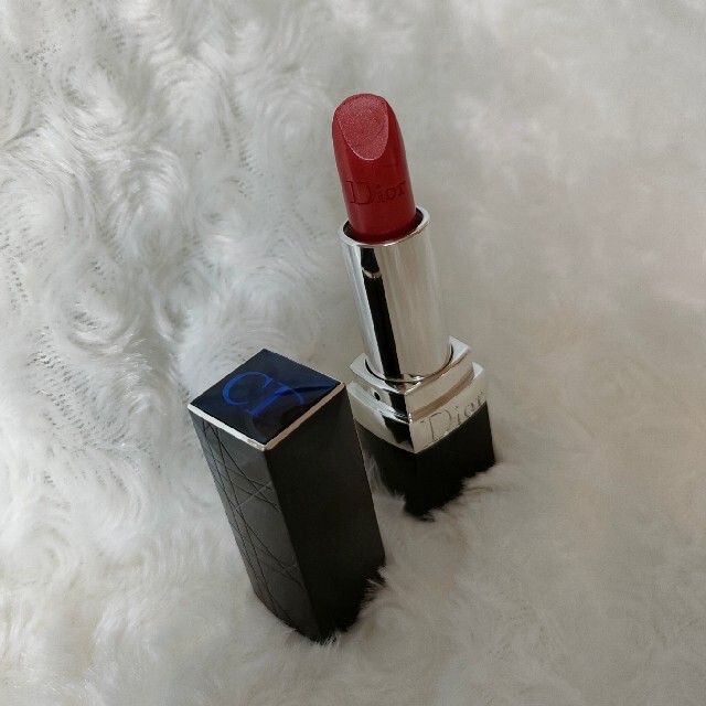 Christian Dior(クリスチャンディオール)のDior　口紅　新品未使用品 コスメ/美容のベースメイク/化粧品(口紅)の商品写真