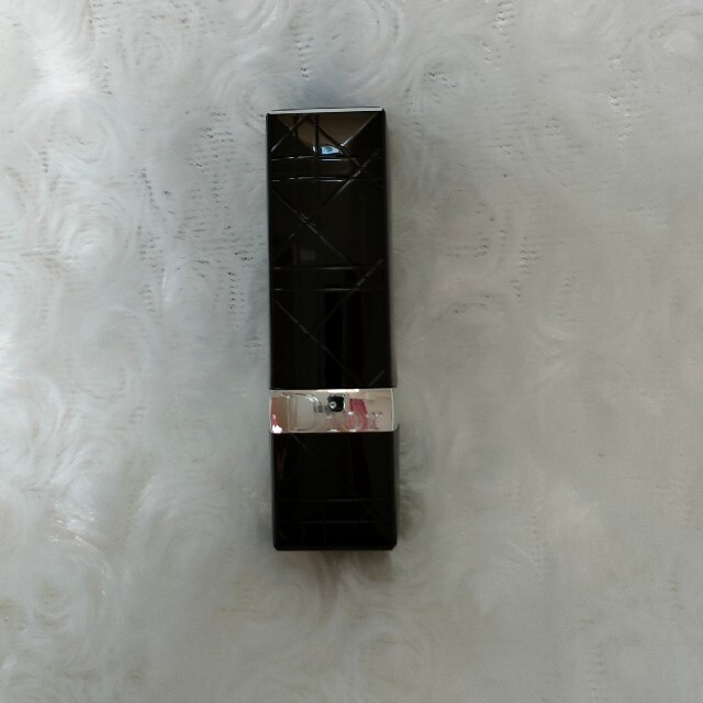 Christian Dior(クリスチャンディオール)のDior　口紅　新品未使用品 コスメ/美容のベースメイク/化粧品(口紅)の商品写真