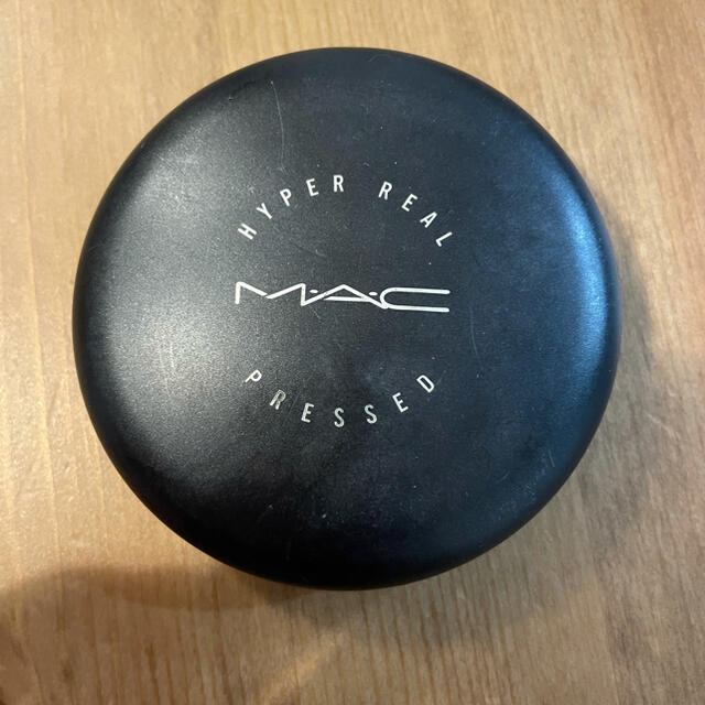 MAC ハイパーリアル／プレスト　スーパーホワイトFX コスメ/美容のベースメイク/化粧品(フェイスパウダー)の商品写真