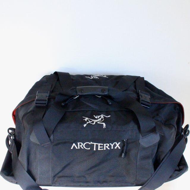 ARC'TERYX - ARC'TERYX アークテリクス ダッフルバッグ V8 ARC'TERYX - ARC'TERYX アークテリクス ダッフルバッグ V8