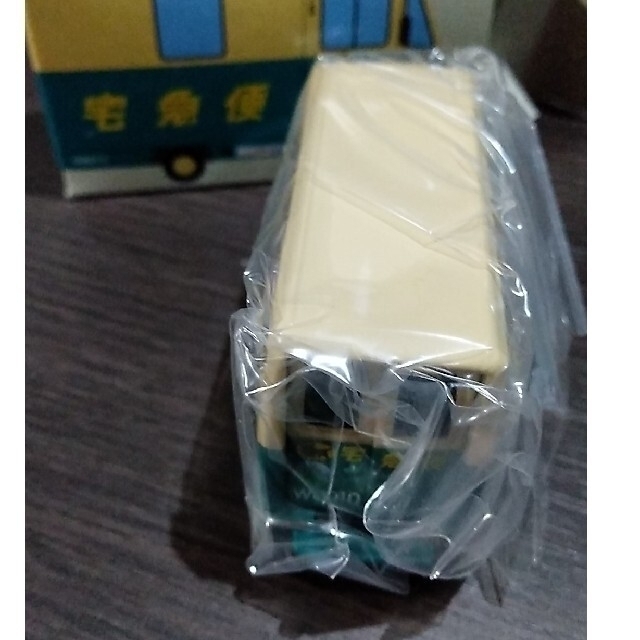 《非売品》ミニカー　クロネコヤマト　ウォークスルーW号車 エンタメ/ホビーのおもちゃ/ぬいぐるみ(ミニカー)の商品写真