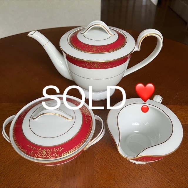 Noritake(ノリタケ)の【美品】ノリタケ★ゴールドミア★ポット　セット インテリア/住まい/日用品のキッチン/食器(食器)の商品写真