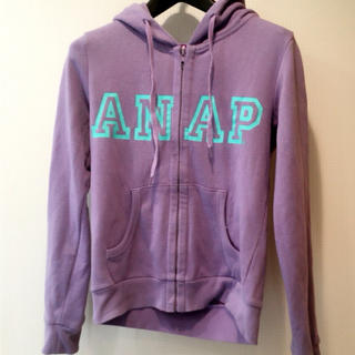 アナップ(ANAP)のANAP 美品 パーカー 紫 冬 ブランド アナップ レディース 送料無料(パーカー)