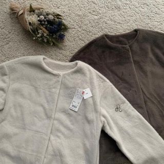 ユニクロ(UNIQLO)のスムースヤーンフリースノーカラージャケット ୨୧(ノーカラージャケット)