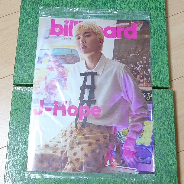 防弾少年団(BTS)(ボウダンショウネンダン)のbillboard個人表紙 BTS J-HOPE ver.  エンタメ/ホビーの雑誌(音楽/芸能)の商品写真