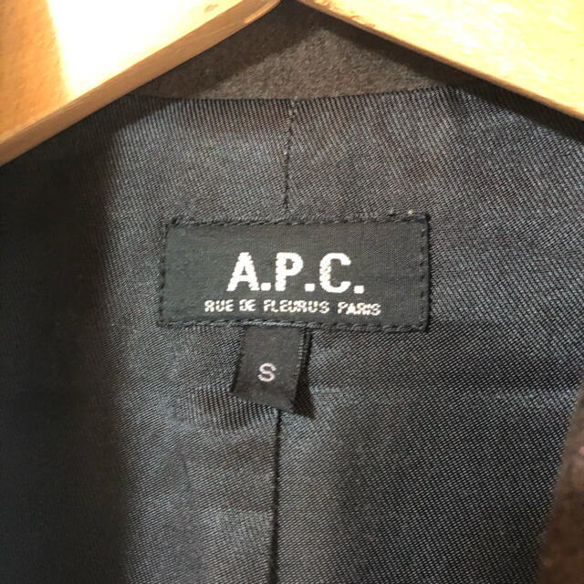 A.P.C(アーペーセー)のビンテージ A.P.C. ウールチェスターコート フランス製 アーペーセー メンズのジャケット/アウター(チェスターコート)の商品写真