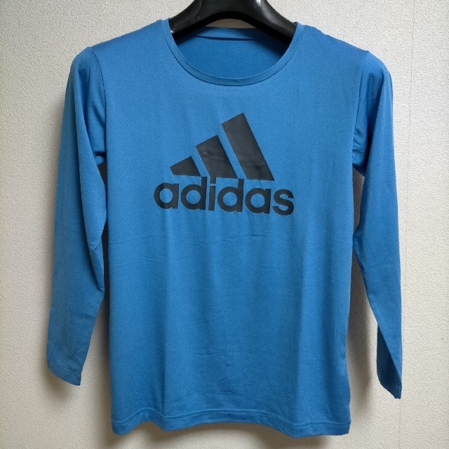 adidas(アディダス)のアディダス アンダーウェア Lサイズ 長袖Tシャツ アディダスTシャツ 2枚 メンズのアンダーウェア(その他)の商品写真