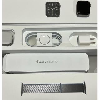 アップルウォッチ(Apple Watch)のApple Watch 6 チタニウムケース 40mm (腕時計(デジタル))