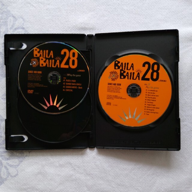 BAILA BAILA 28    2DVD＋1CD　3枚組 2