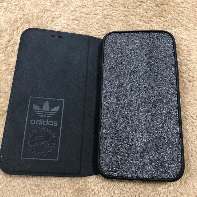 adidas(アディダス)の新品未使用 iPhone11 adidas手帳型ケース スマホ/家電/カメラのスマホアクセサリー(iPhoneケース)の商品写真