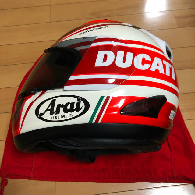 Ducati(ドゥカティ)の【マクラ様専用】ドカティ(Ducati) ARAI バイク　ヘルメット　レッド 自動車/バイクのバイク(ヘルメット/シールド)の商品写真